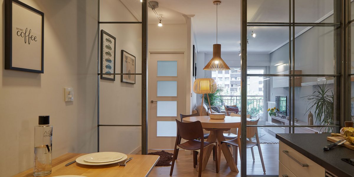 Vista salón desde cocina Amezketa